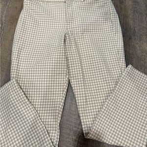 Old Navy Beige and White Houndstooth Pixie Pants